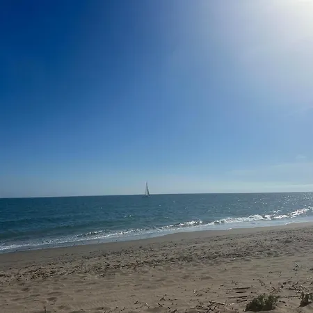 Playa Bahia Elizabeth Luxury شقة *